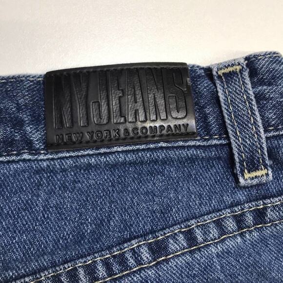 NEW YORK & CO Womens 10 Average Bootcut Jeans - Picture 5 of 7